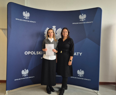 Wspaniała wiadomość! Awans Pani Moniki Pilarek z Trójki na stopień Nauczyciela Dyplomowanego!